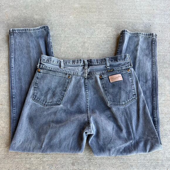 Vintage 80s Wrangler 13MWZPB Jeans 38x32 Faded Black Original Fit Cowboy Cut - Picture 1 of 6